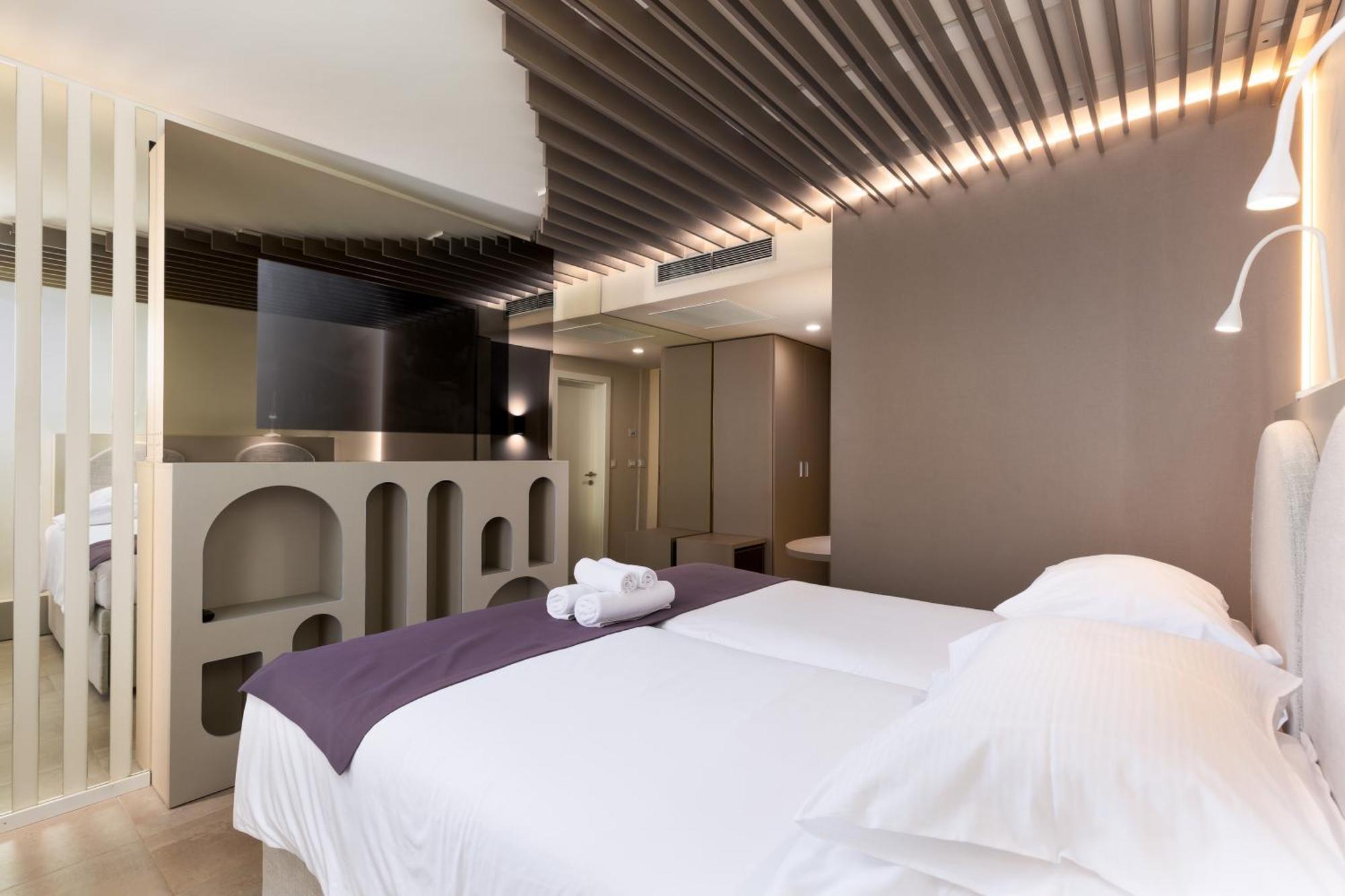 Hotel Emaus Novigrad  ภายนอก รูปภาพ