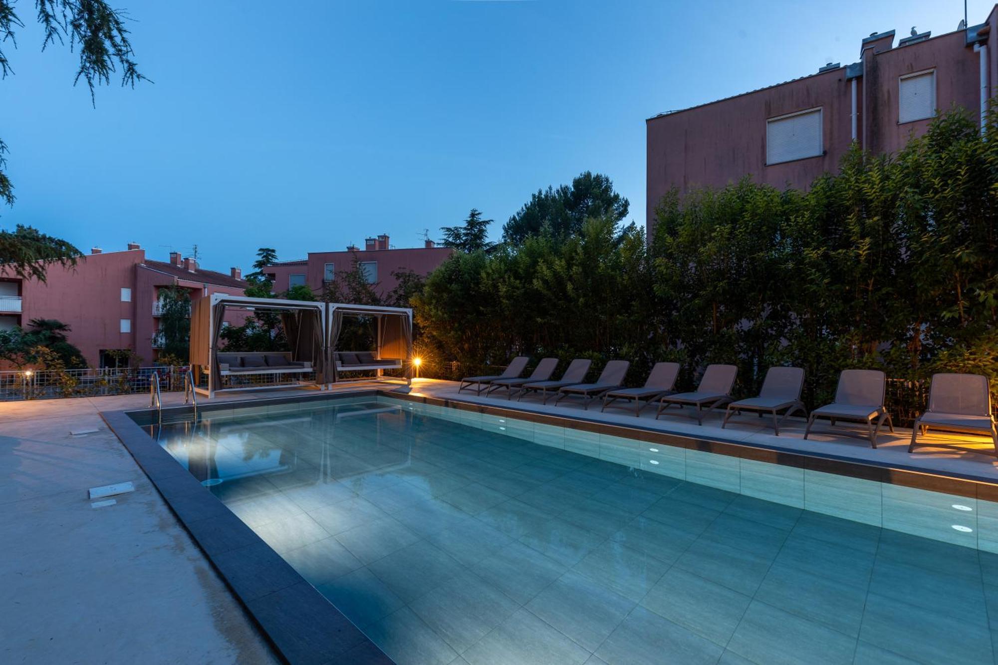 Hotel Emaus Novigrad  ภายนอก รูปภาพ